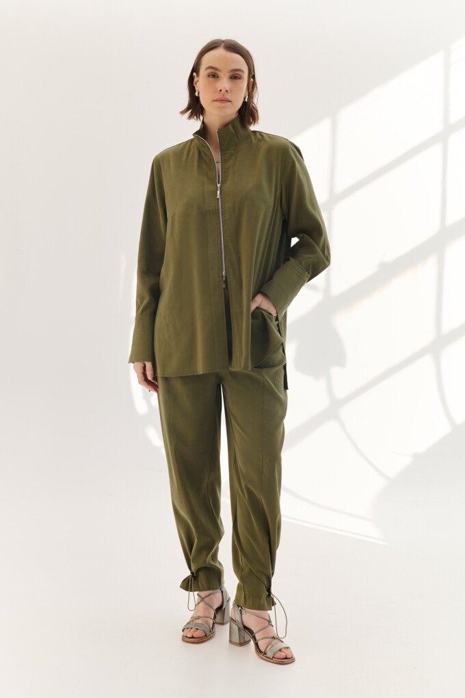 PANTALON ZIP VERDE