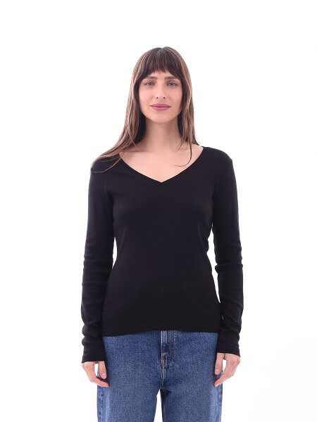 REMERA BASICA PETRA RIBB NEGRO