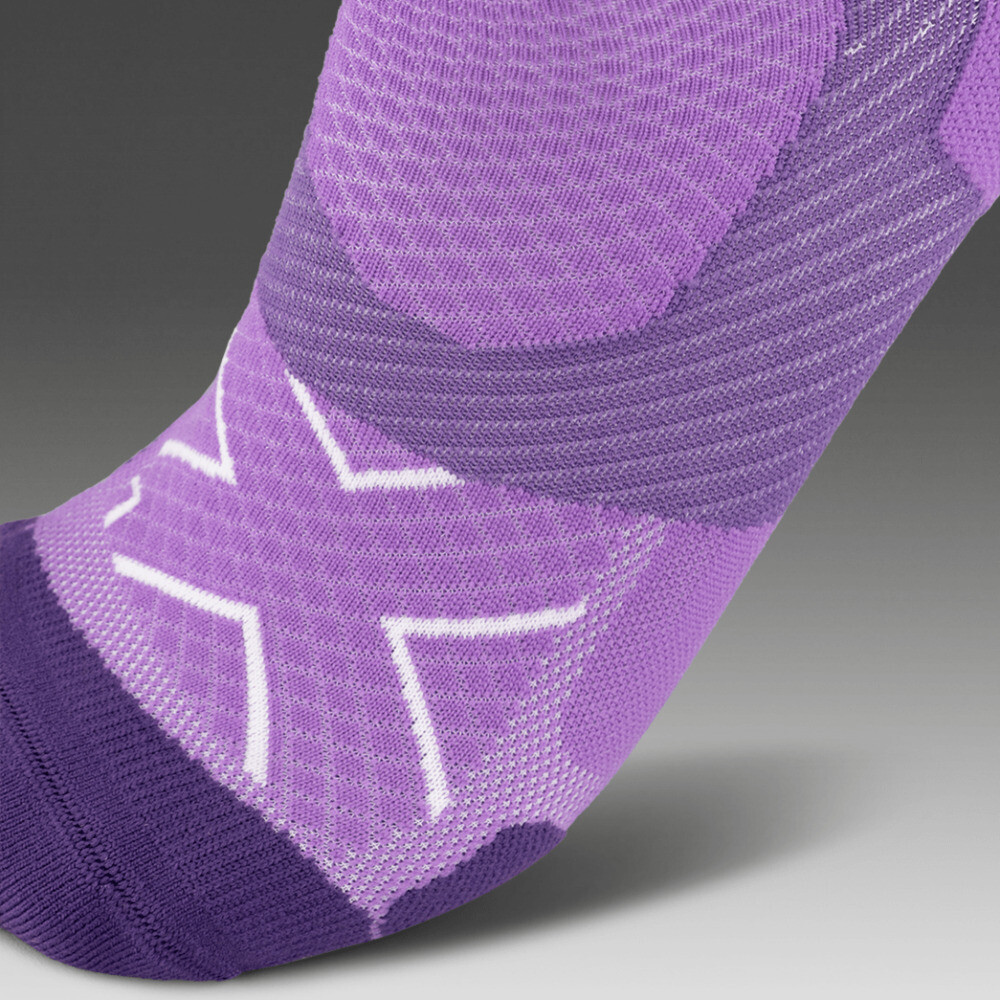 Vectr Light Cushion Crew Socks - Unisex Thistle/white