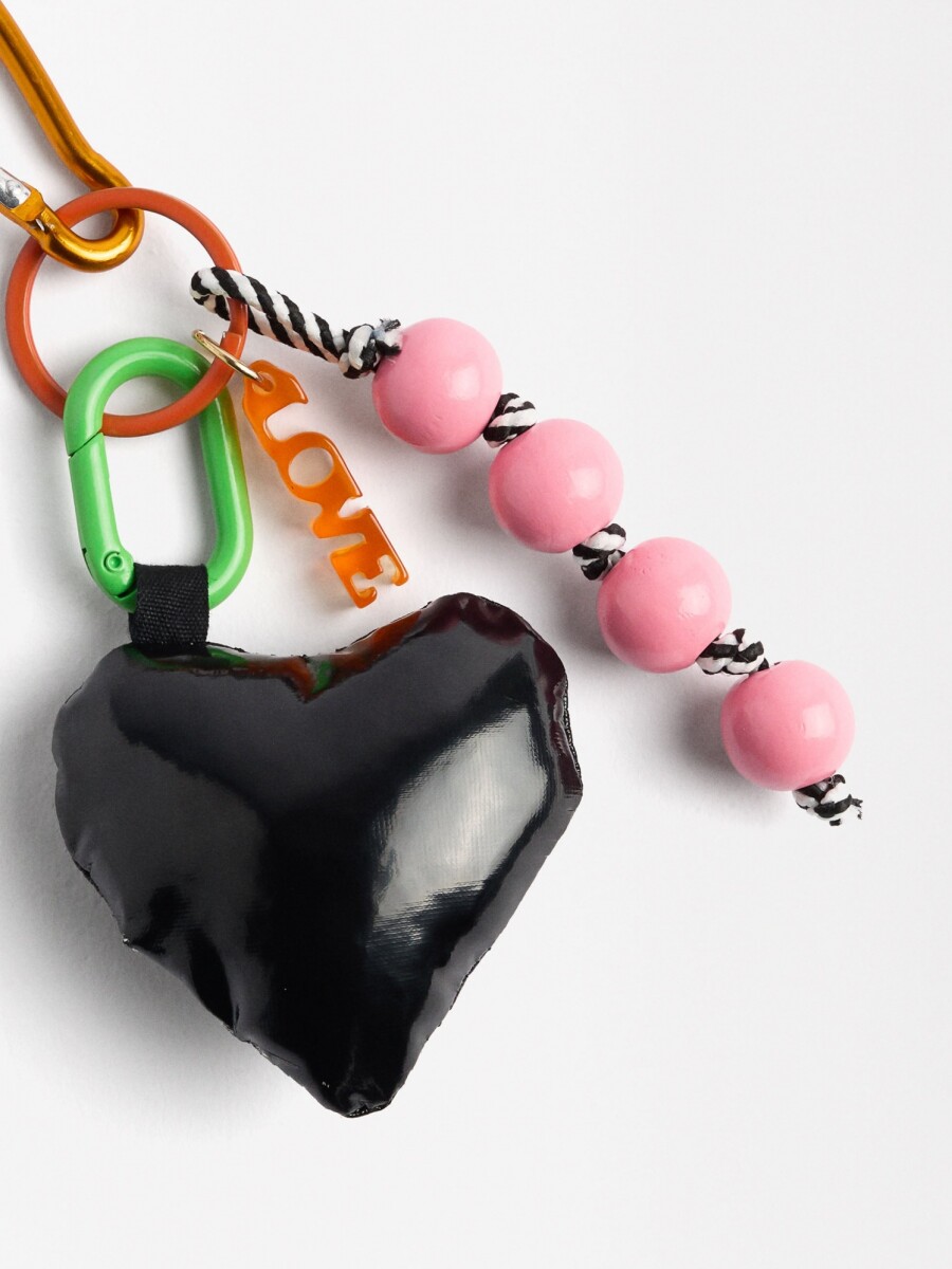 Llavero Charm Corazón multicolor