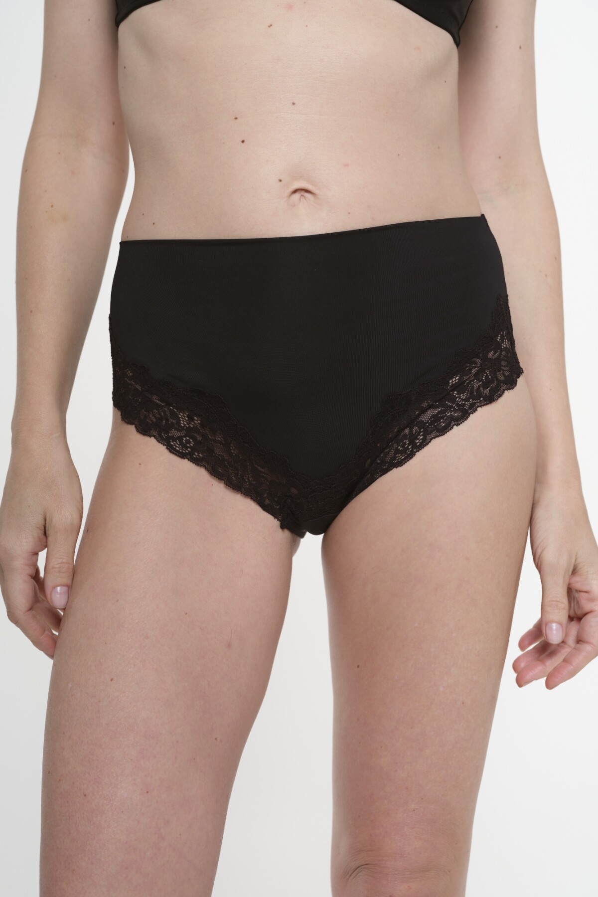 Bombacha Angelique Negro