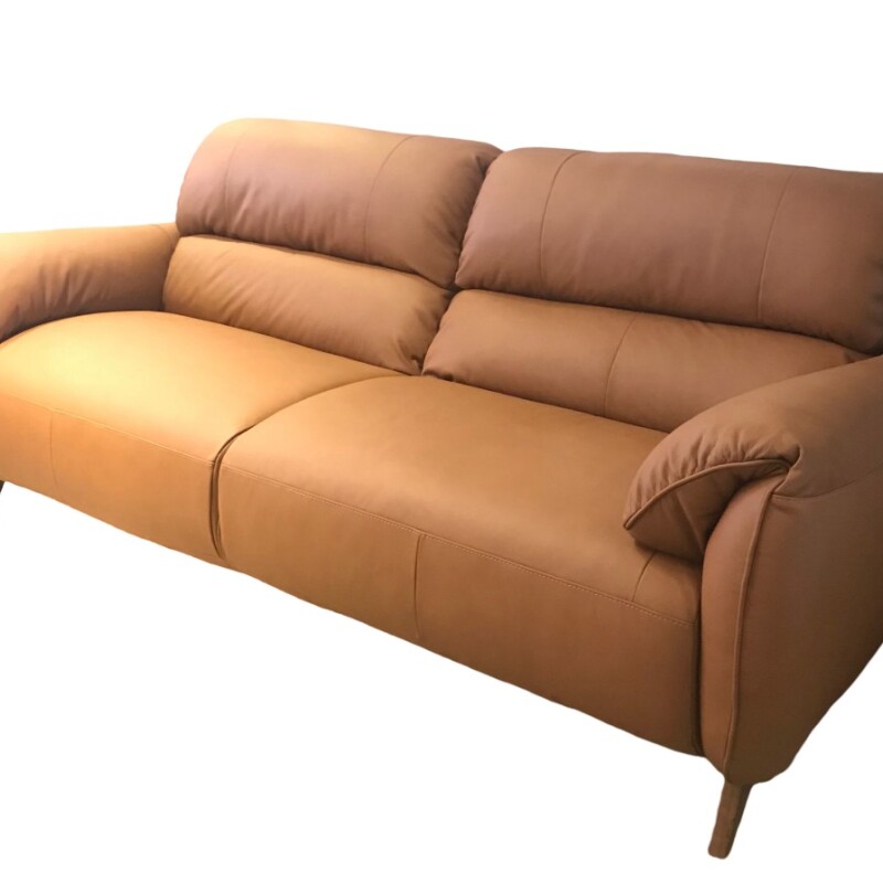 SOFA 3 CUERPOS - 100% CUERO - MODELO PUERTO - COLOR MARRON CLARO SOFA 3 CUERPOS - 100% CUERO - MODELO PUERTO - COLOR MARRON CLARO