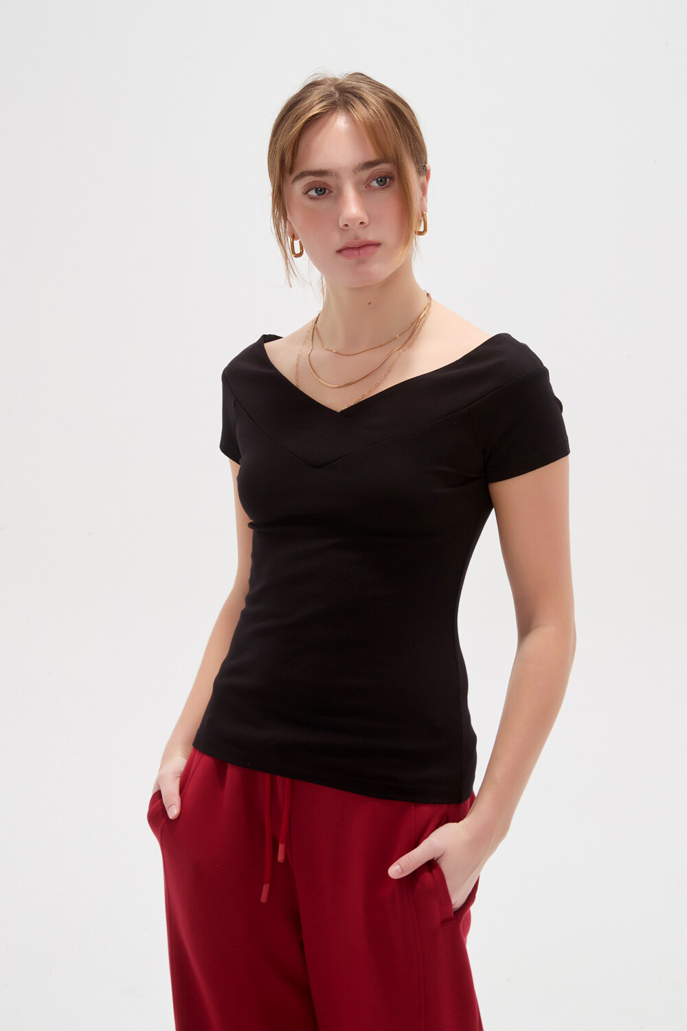 Tops Arima Negro