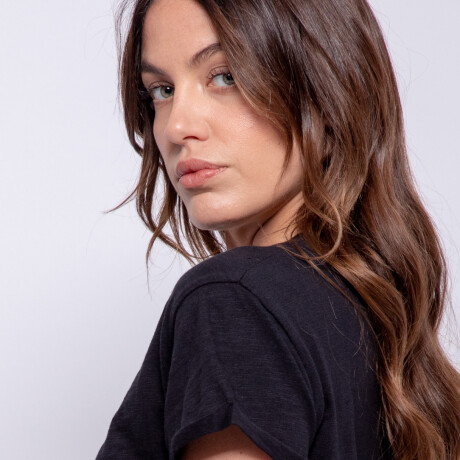 REMERA ISABELLA Negro