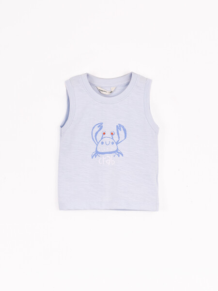 MUSCULOSA ESTAMPADA CELESTE (V)