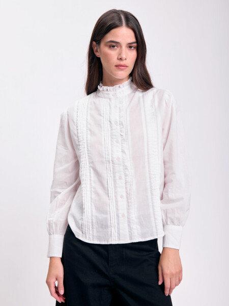Blusa con volado Crudo