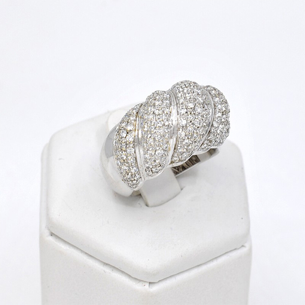 Anillo Oro 18K Con Brillantes Anillo Oro 18K Con Brillantes