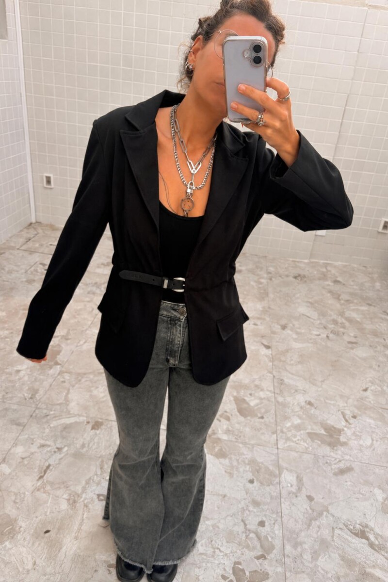 Blazer Simple Negro