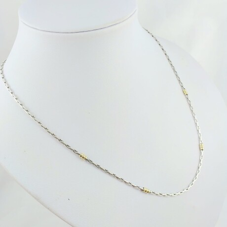 Cadena de plata 925 con detalles de double en oro 18 Ktes, 45 cm. Cadena de plata 925 con detalles de double en oro 18 Ktes, 45 cm.