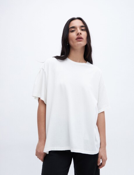 Remera Bronte Off white
