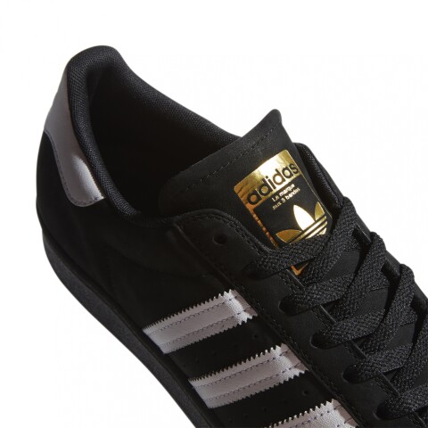 adidas SUPERSTAR ADV Core Black / Cloud White / Silver Metallic