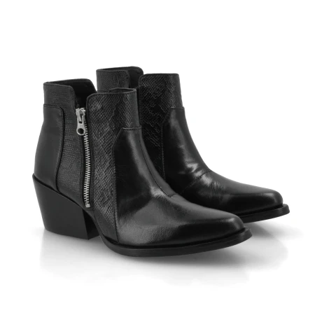 BOTA VENET - CUERO SAVONA NEGRO