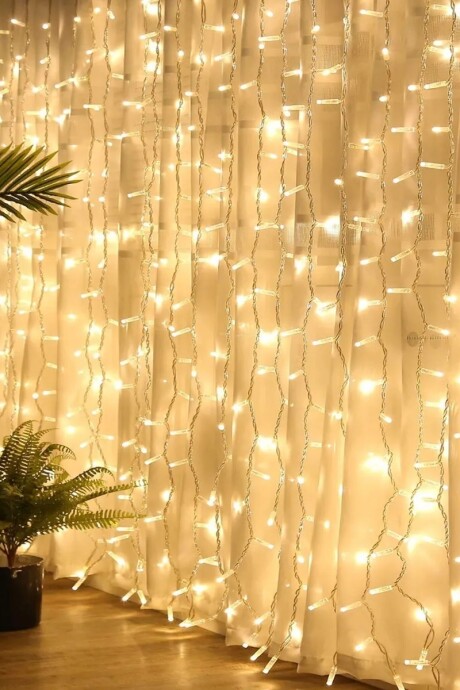 Cortina De 300 Luces Led 3 X 3 Mts Cortina De 300 Luces Led 3 X 3 Mts