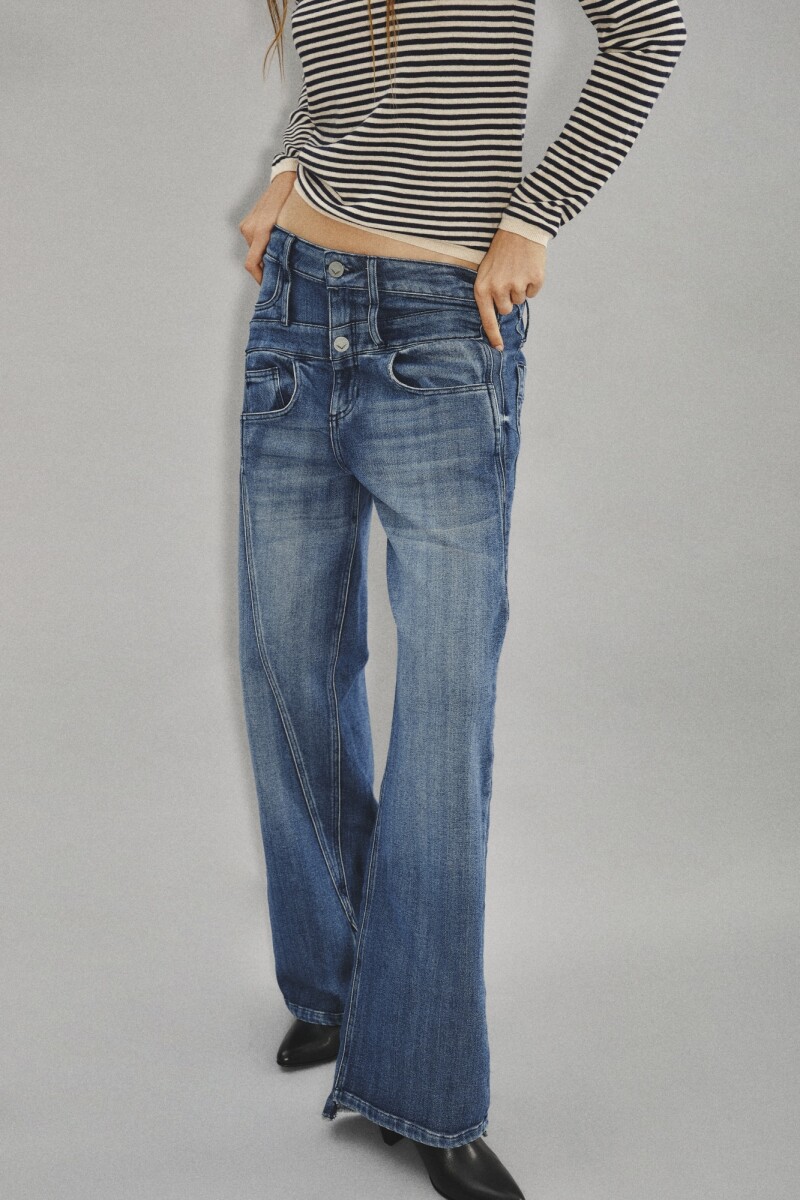 Jean Tomboy Blue Azul