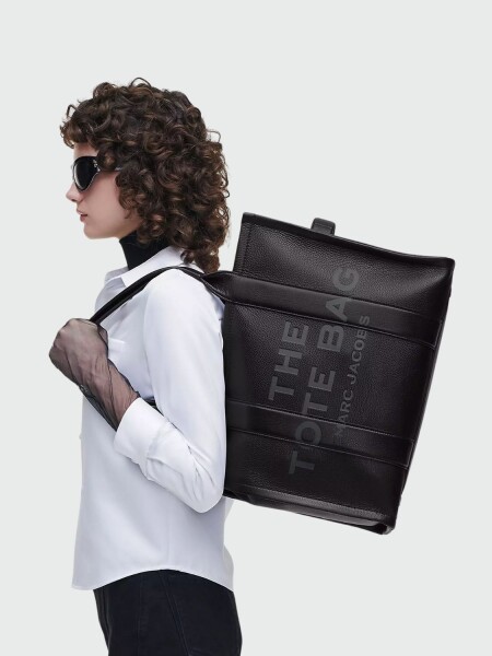 Marc Jacobs - The Tote Bag, grande de cuero 0