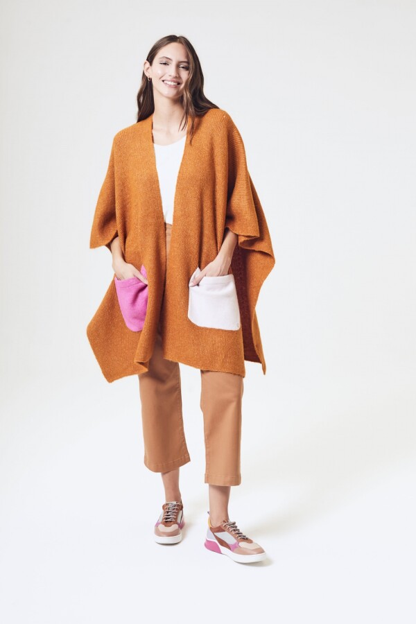 Poncho Color Block Ocre