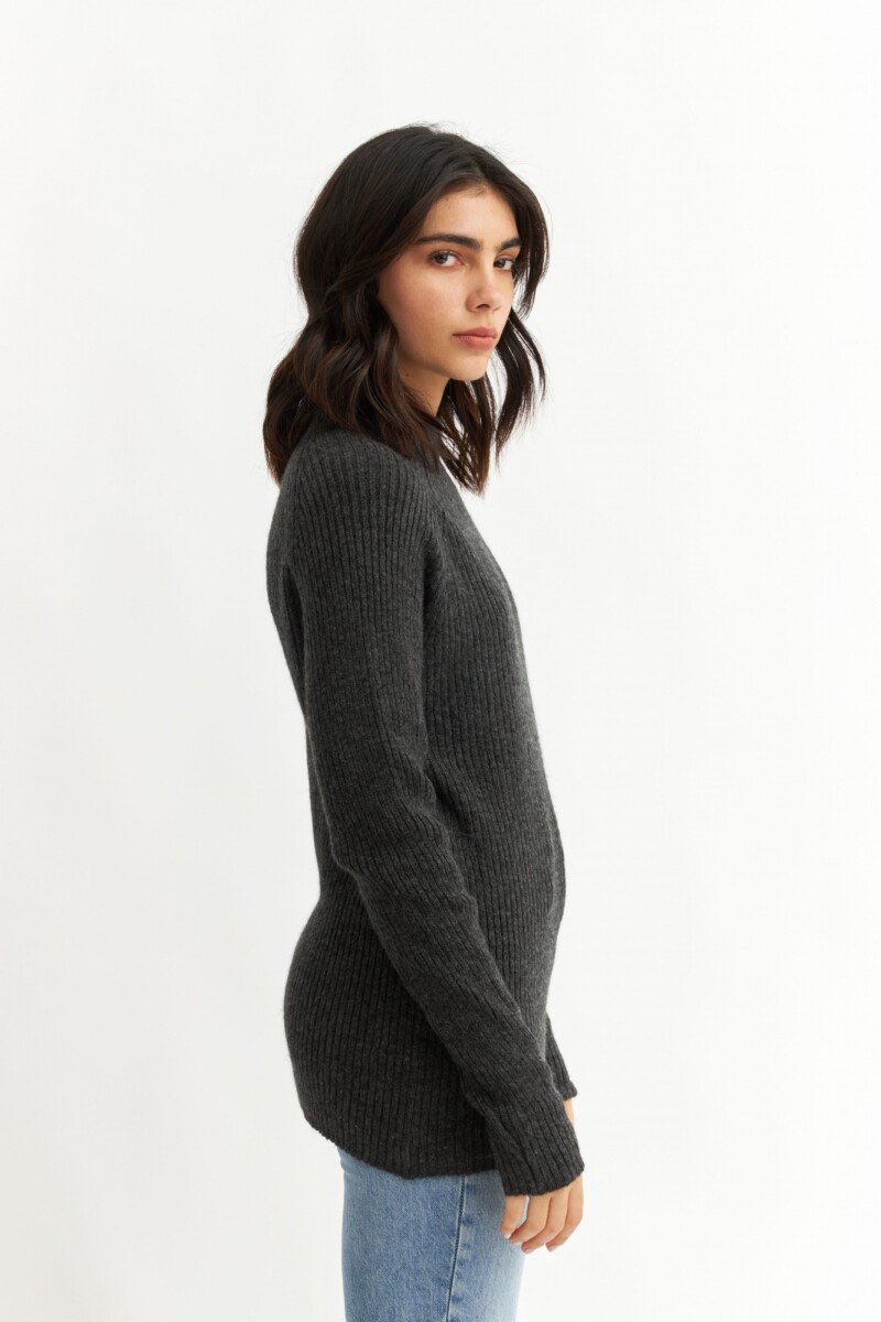 Sweater media polera GRIS OSCURO