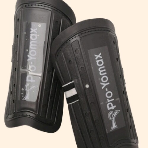 Canillera Adulto C/Velcro Deluxe Negro