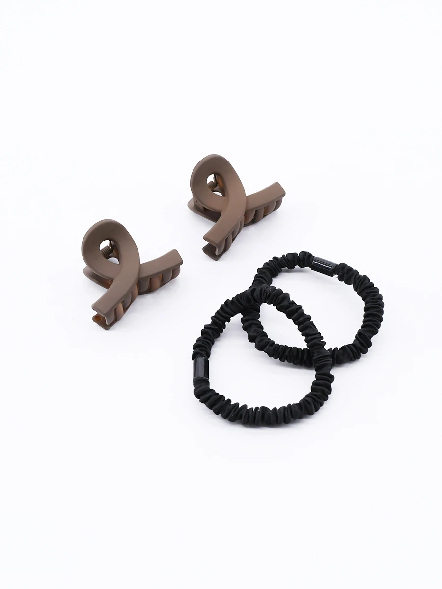 BROCHES Y COLEROS PACK X 4 - MARRON 