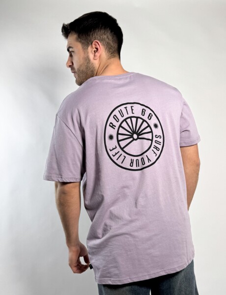Remera oversize con estampa Londra Morado