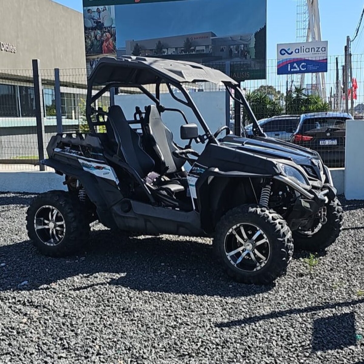 Cfmoto Zforce 800 Usado - Reserva 