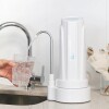 Purificador de agua Dvigi Aqua sobre mesada Blanco