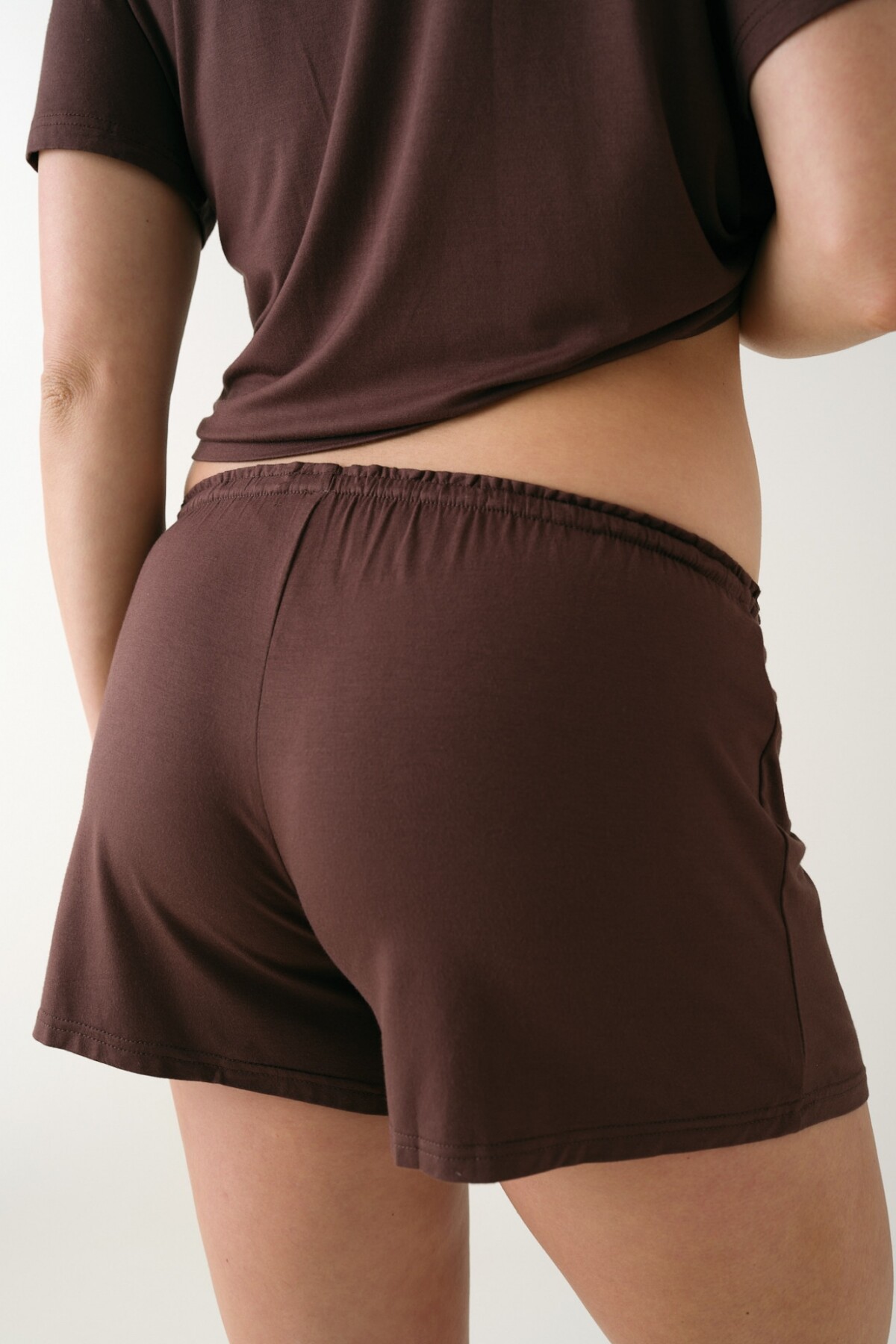 Short Viscosa Marron