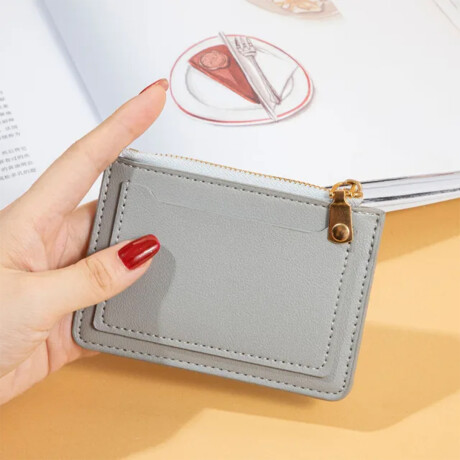 Monedero tarjetero de cuerina Gris