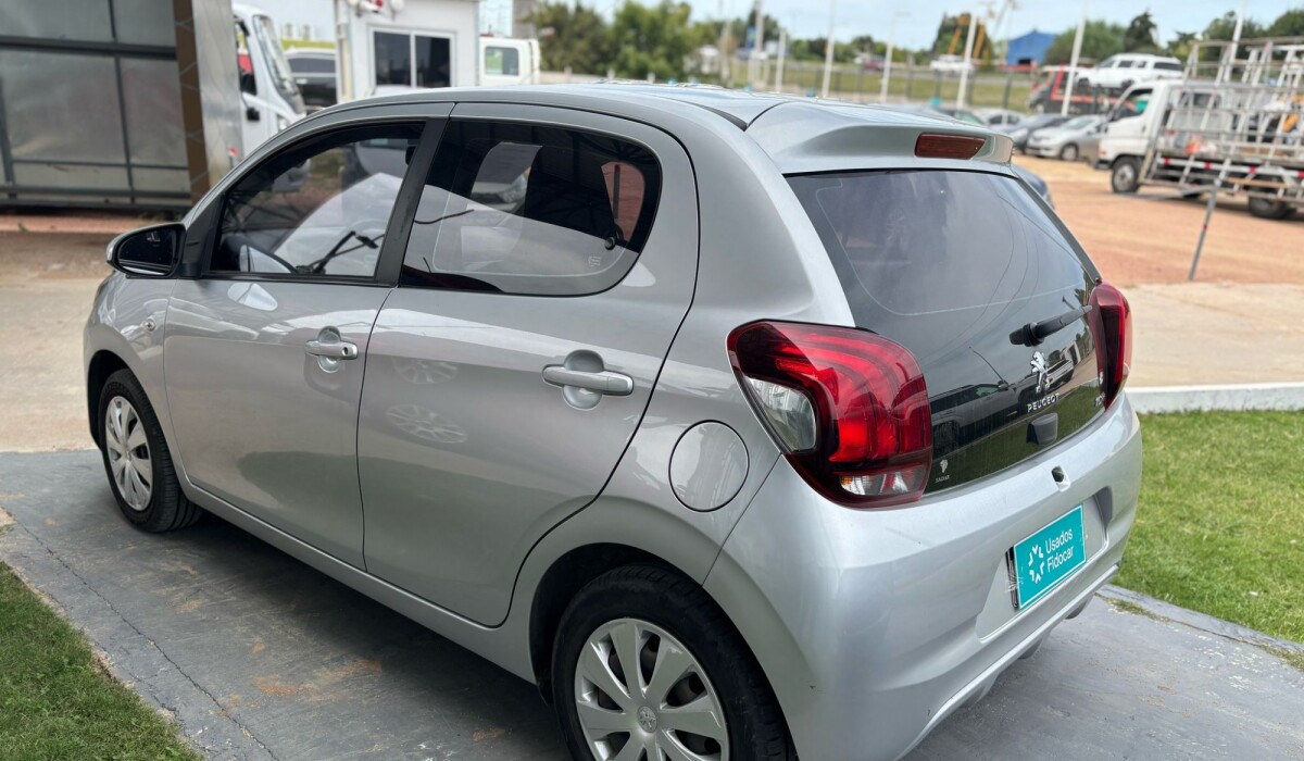 Peueot 108 Active 1,0 - 2019 Peueot 108 Active 1,0 - 2019