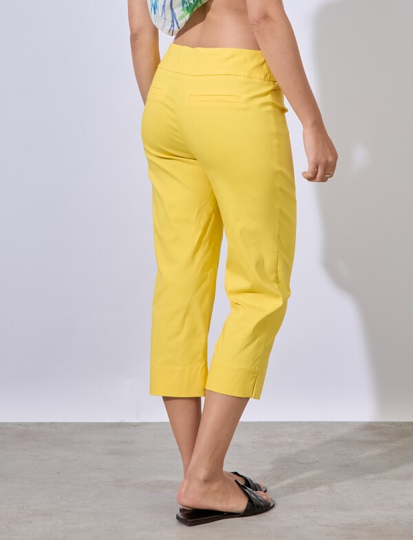 Capri Pull On Colors AMARILLO