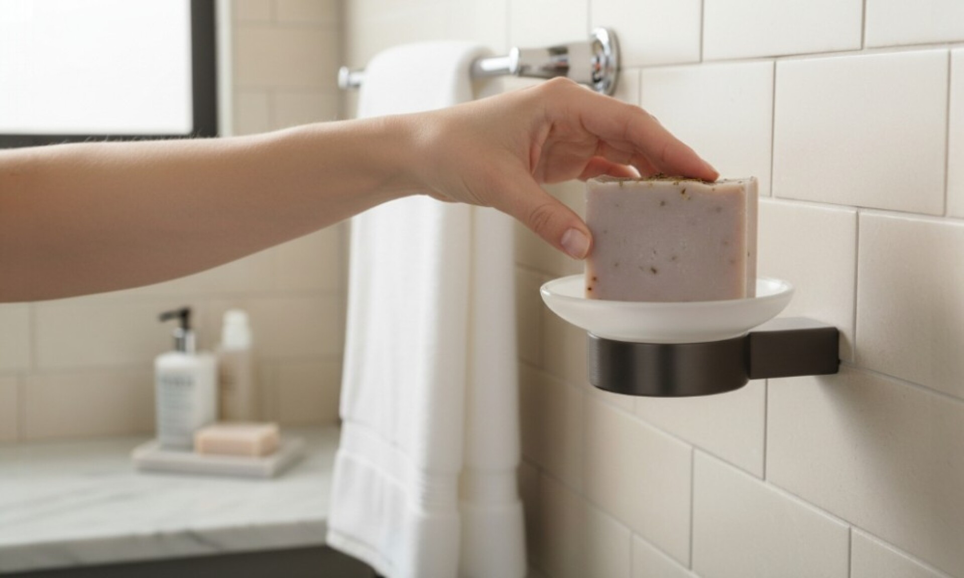 Jabonera Para Pared A035 08 45 2 Grafito 