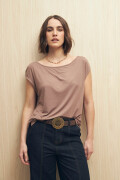 REMERA FORTUNE Café