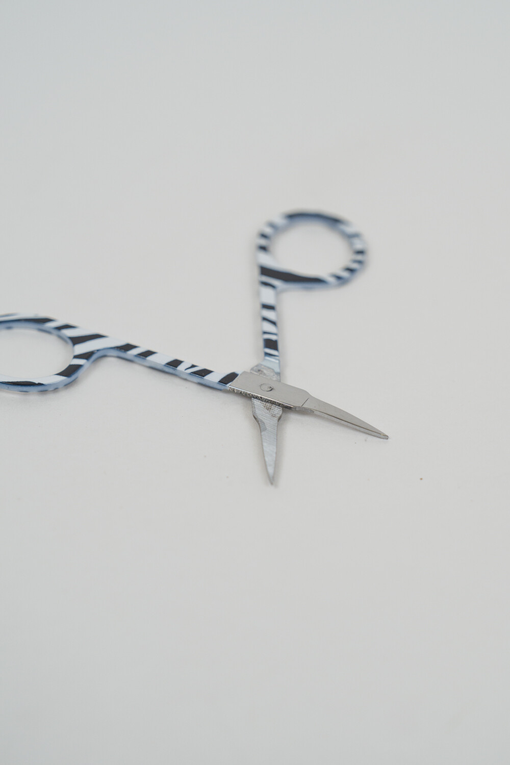 Tijera Lupe Estampado 2