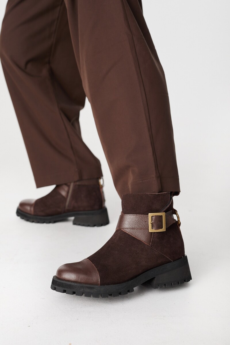 Bota Hebilla Chocolate