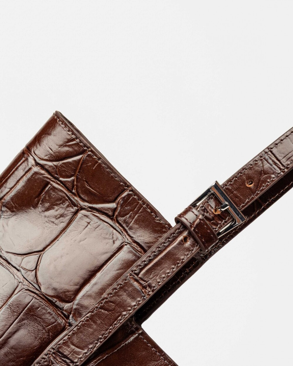 Shopper The Icon en cuero grabado big croco Marron