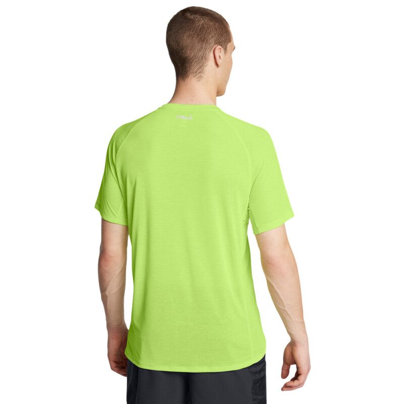 UA TRAIL RUN SHORTSLEEVE-GRN GRN-304