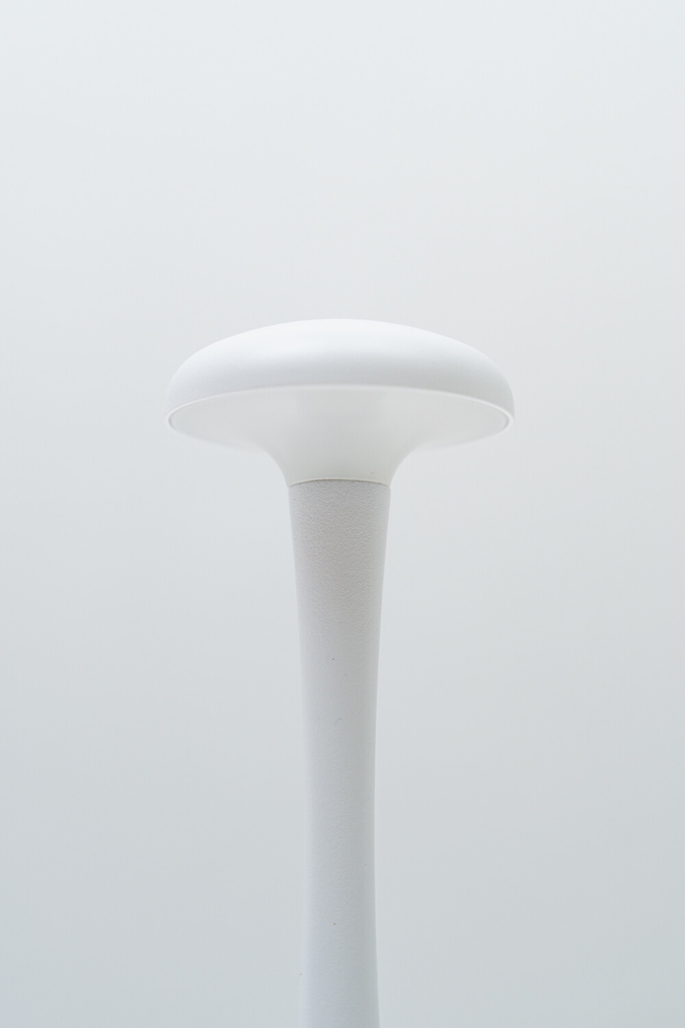 Lampara De Mesa Cindra, Touch Usb Blanco