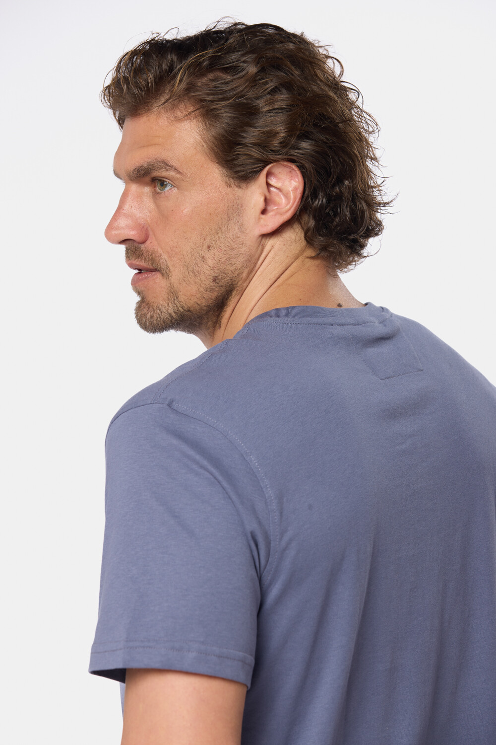 REMERA ESTAMPADA Lila