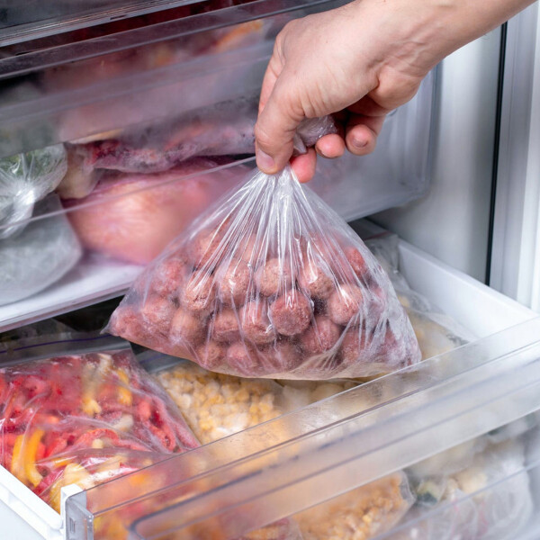 Freezer Vertical Electrolux Fe27-wht 234 Litros FREEZER ELECTROLUX VERTICAL FEI27 INVERT