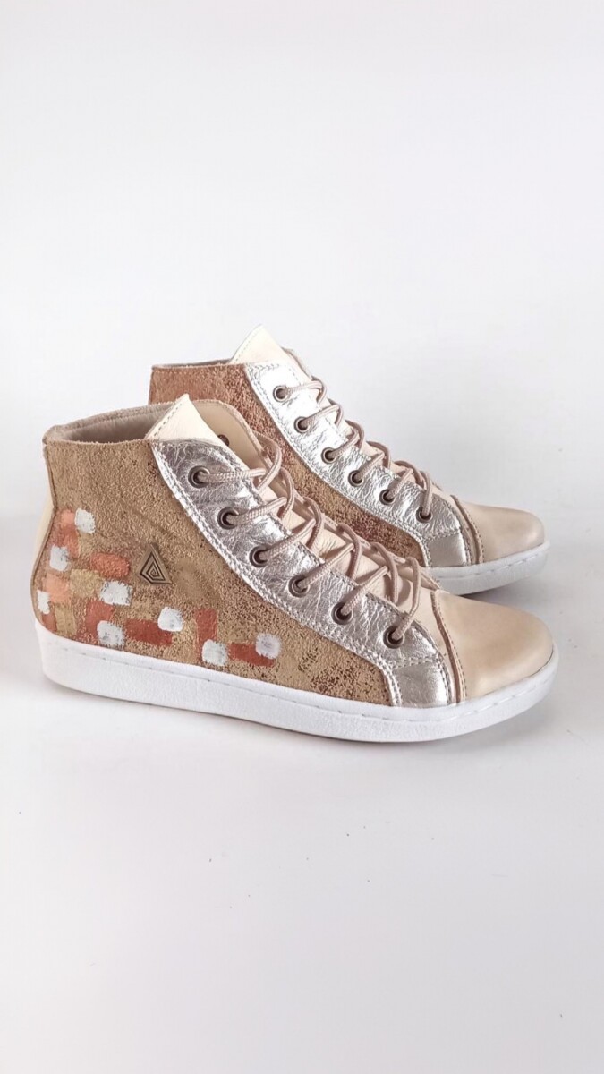 Bota Daria Natural Con Jaspeado Y Arte 