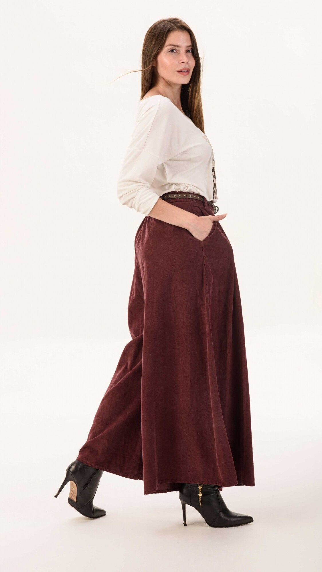 Pantalón Darek bordo