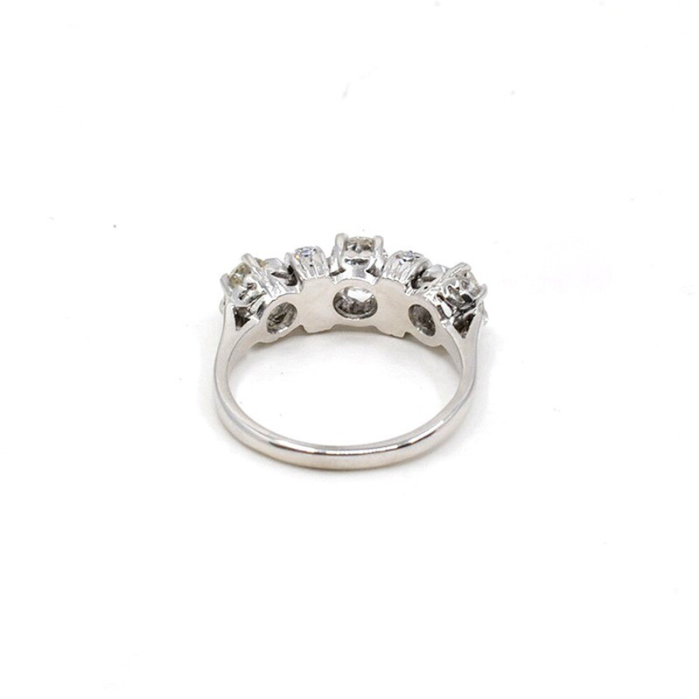 Anillo En Oro 18K, Platino Y Brillantes Anillo En Oro 18K, Platino Y Brillantes