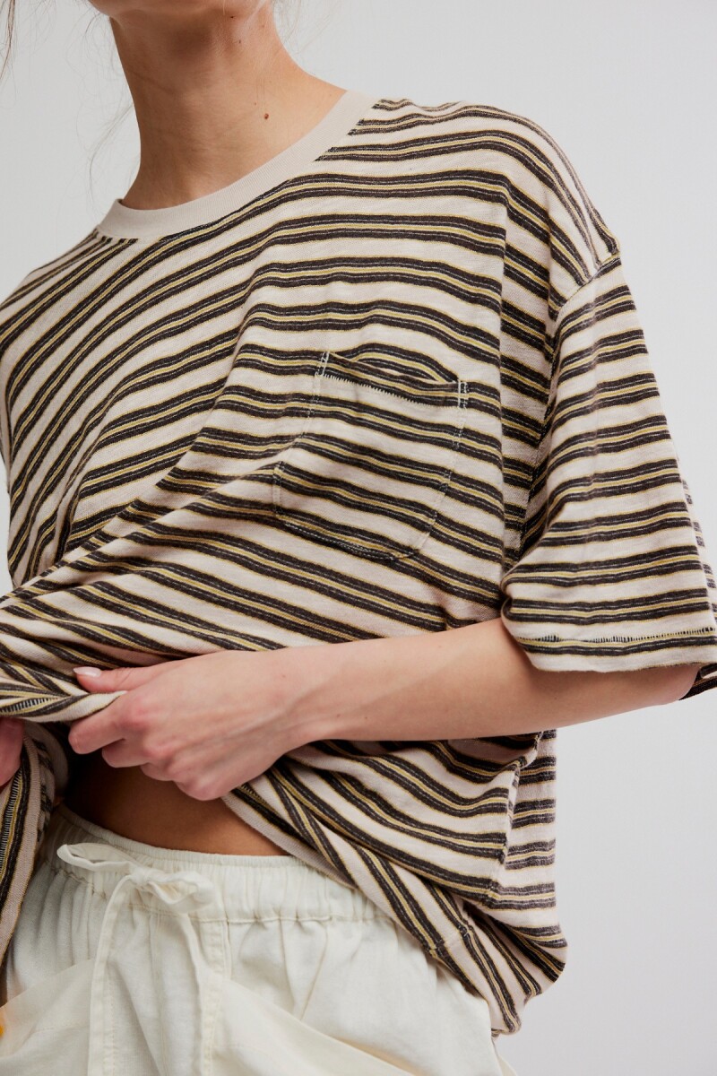 REMERA ALL LOVE POCKET Marfil
