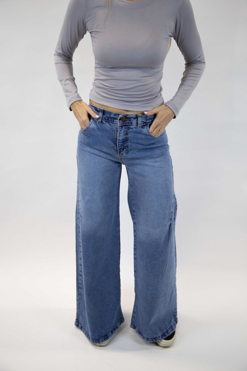 Jean baggy con pinzas azul