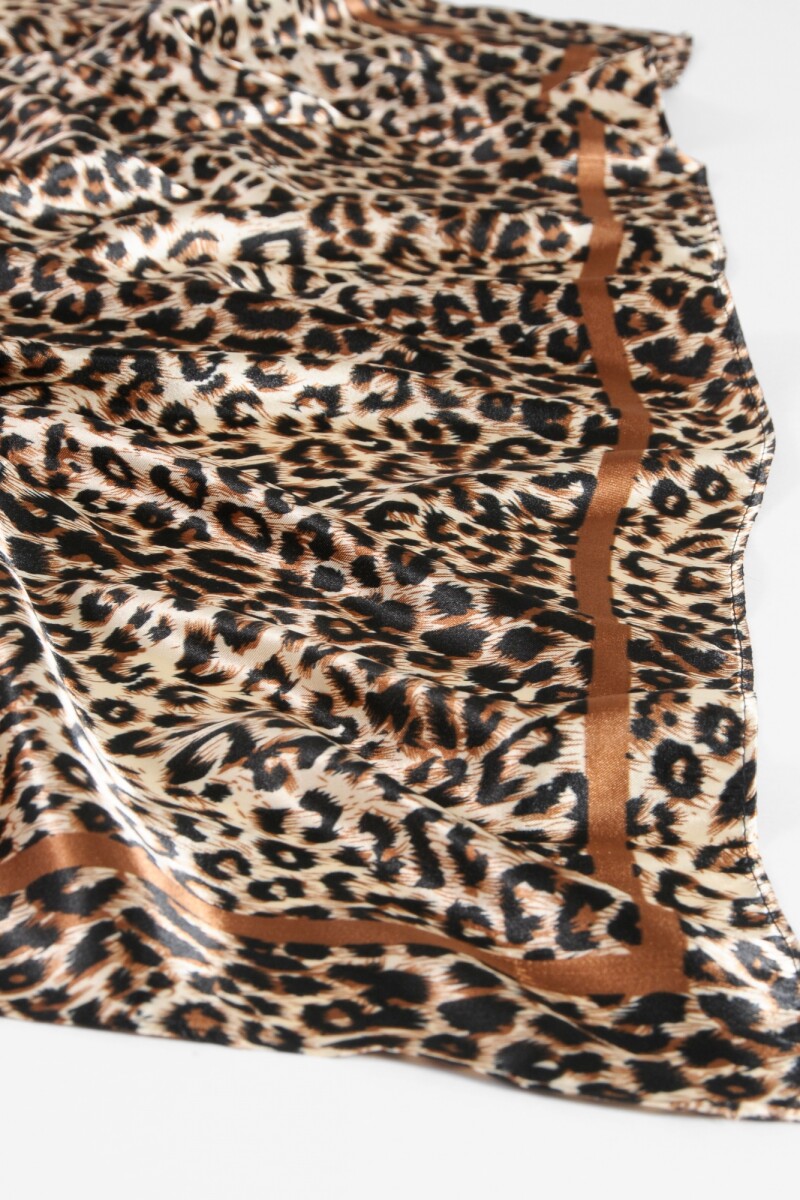 Pañuelo animal print animal print