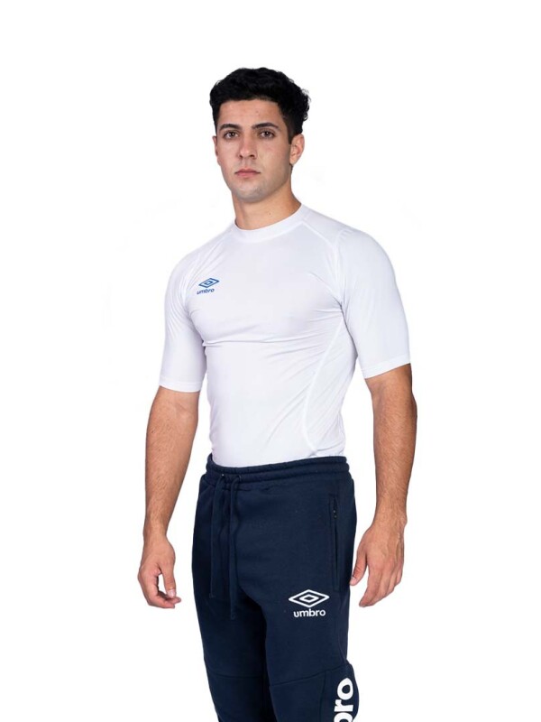 Remera Térmica Manga Corta Umbro Hombre 002