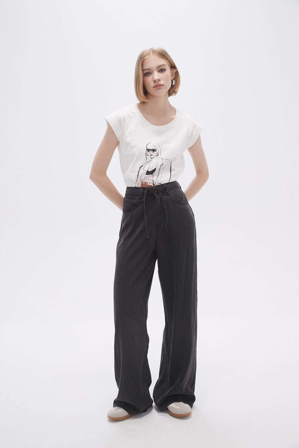 Pantalon Kotas Gris Oscuro