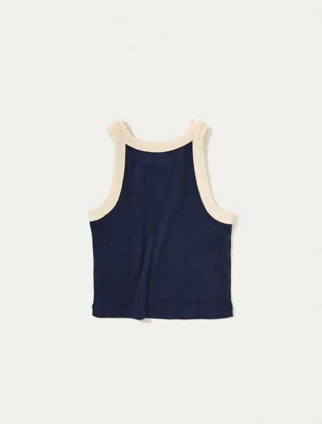 MUSCULOSA INFANTIL CON BORDADO AZUL