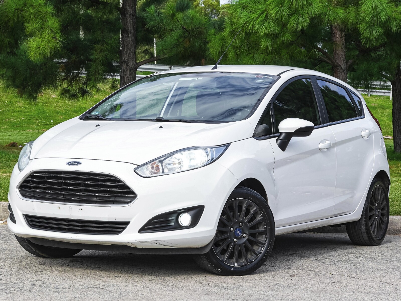 Ford Fiesta SE 1.6 Extra Full | Permuta / Financia 