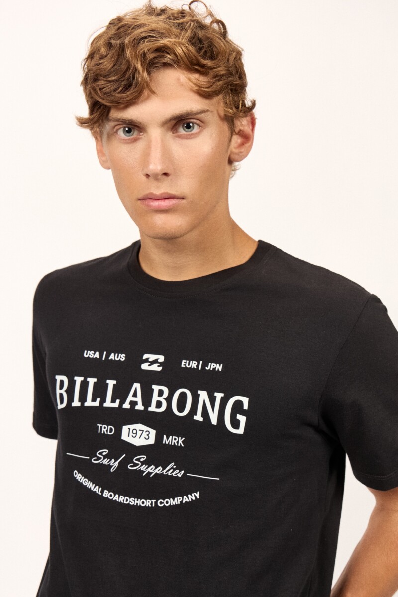 REMERA SOUTH RUNNER TEE J-negro